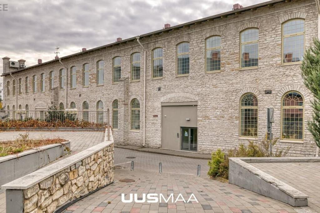 شقة Charming Loft Near Old Town تالين المظهر الخارجي الصورة