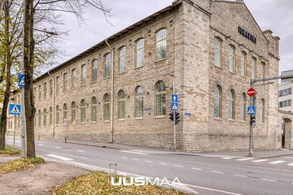 شقة Charming Loft Near Old Town تالين المظهر الخارجي الصورة